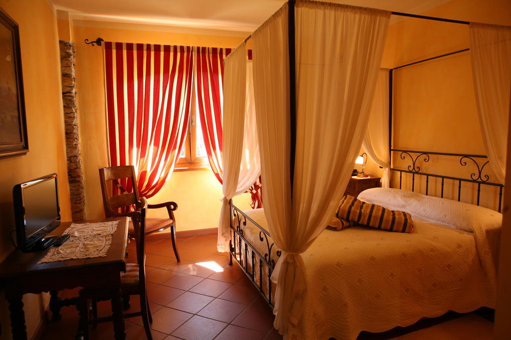 Agriturismo La Virginia Revello Quarto foto